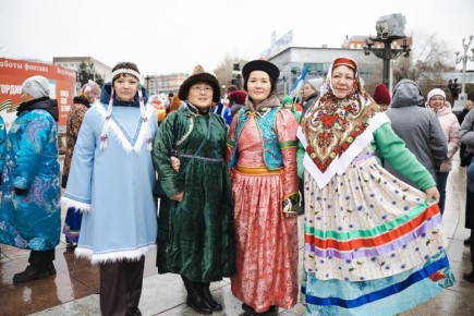 Глава Бурятии Алексей Цыденов призвал земляков к сплоченности в День народного единства