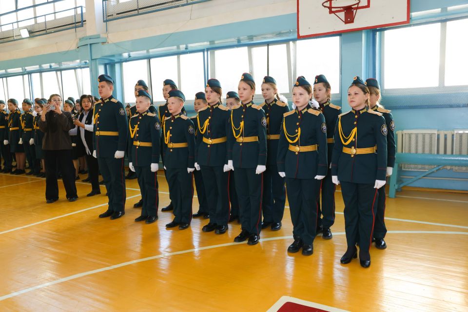 Сотрудники следственного управления приняли участие в торжественных мероприятиях, связанных с принятием присяги учащимися профильного кадетского класса