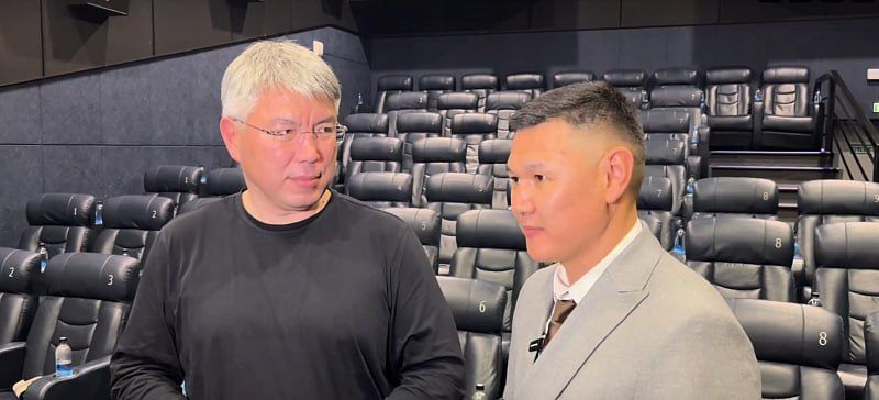 Разные эмоции после просмотра: глава Бурятии поделился впечатлением от первого показа комедии «Бурятский час с лишним»