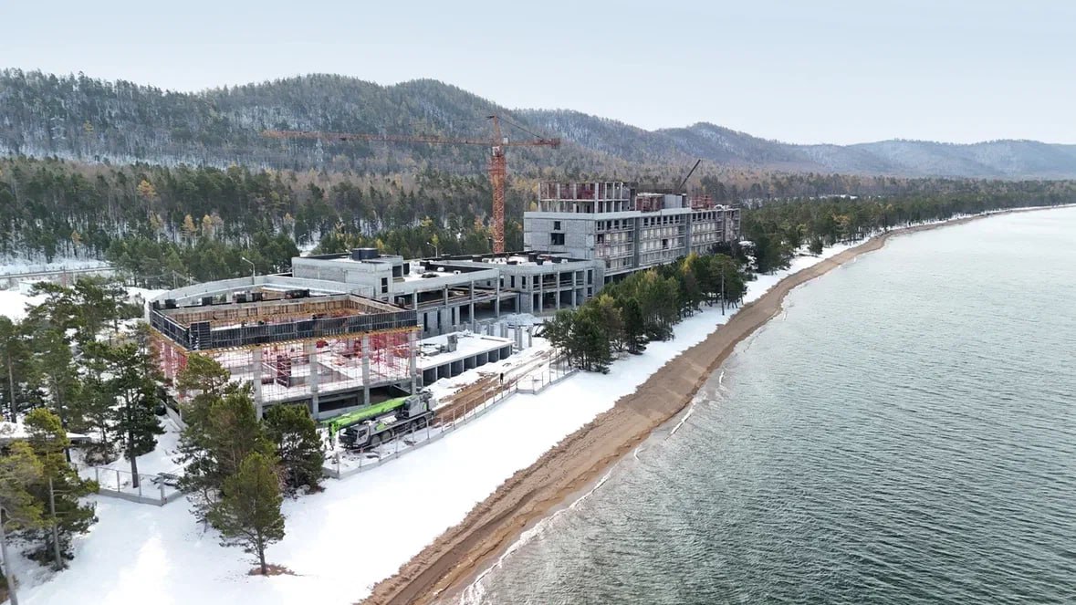 На Байкале приближается к завершению важный этап строительства нового хилинг-отеля