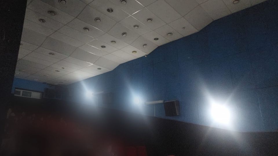 Зрители получили ожоги глаз после посещения кинотеатра в Абакане (Хакасия)