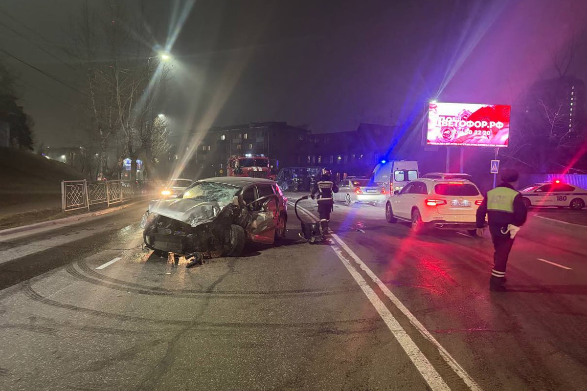 Три человека пострадали в ДТП с автобусом в Улан-Удэ