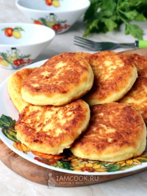Простое и вкусное: как создать сырники из картошки и творога