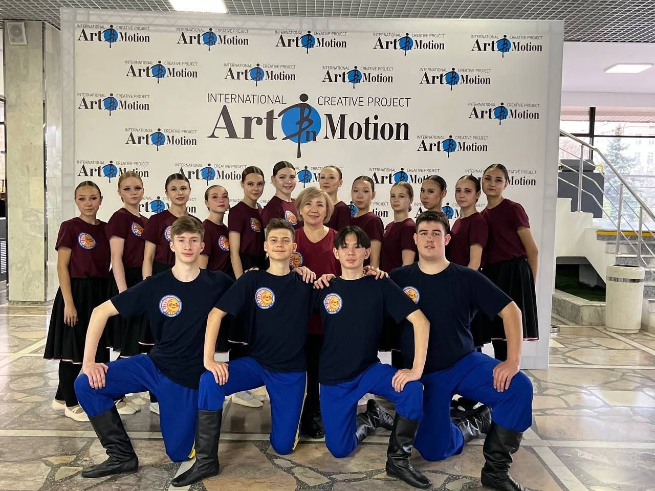 Ансамбль из Бурятии завоевал награды международного конкурса Ансамбль из Бурятии завоевал награды международного конкурса