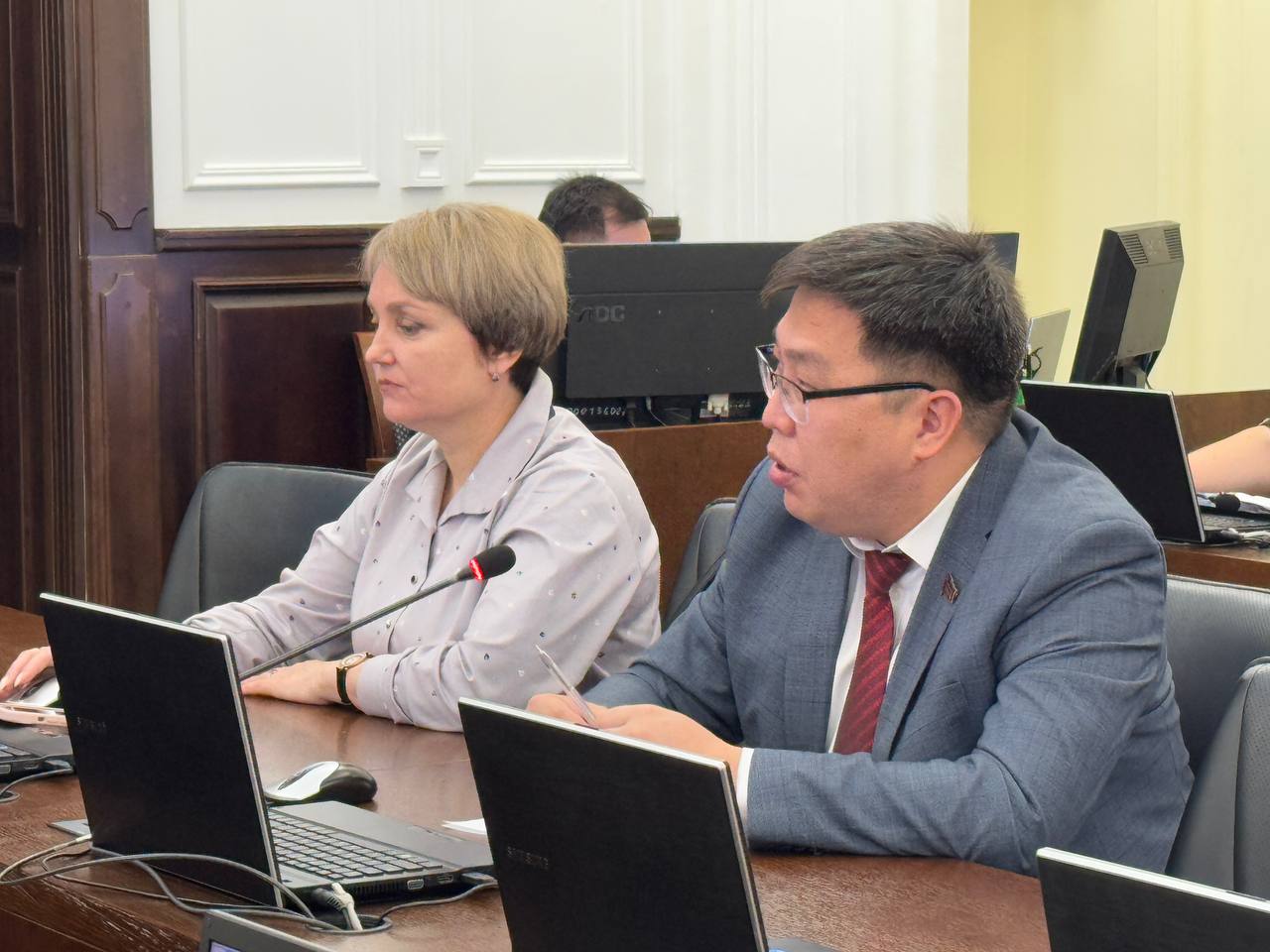 Из вопросов предстоящей сессии парламентарии сегодня обсудили бюджет Территориального фонда обязательного медицинского страхования РБ на 2026 год и на плановый период 2027 и 2028 годов, изменения в Закон РБ «О... Из вопросов предстоящей сессии парламентарии сегодня обсудили бюджет Территориального фонда обязательного медицинского страхования РБ на 2026 год и на плановый период 2027 и 2028 годов, изменения в Закон РБ «О...