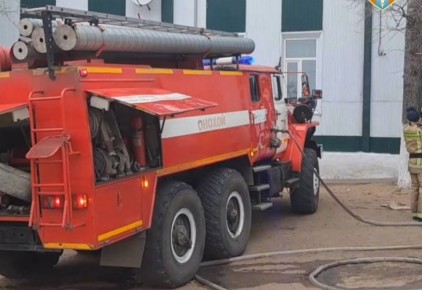 Сегодня утром отменили уроки в средней школе № 2 в заиграевском посёлке Онохой