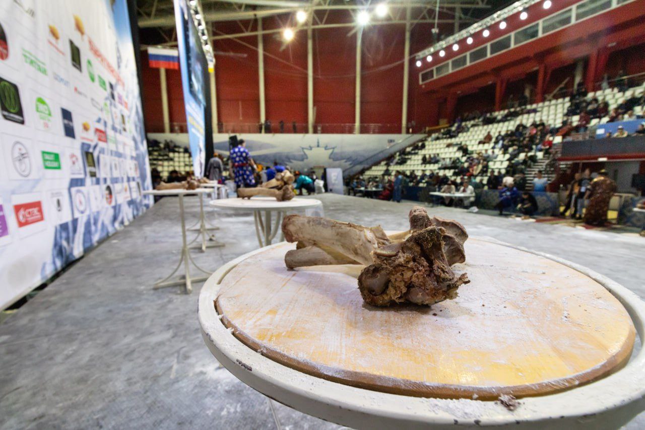 Около 10 тысяч человек занимаются в Бурятии национальными видами спорта Около 10 тысяч человек занимаются в Бурятии национальными видами спорта