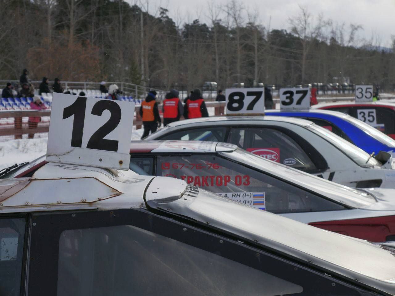 Рев моторов на ипподроме!. Сегодня на ипподроме состоялось открытие Чемпионата Республики по автомобильному кроссу! На старт вышли участники трех дивизионов: Рев моторов на ипподроме!. Сегодня на ипподроме состоялось открытие Чемпионата Республики по автомобильному кроссу! На старт вышли участники трех дивизионов: