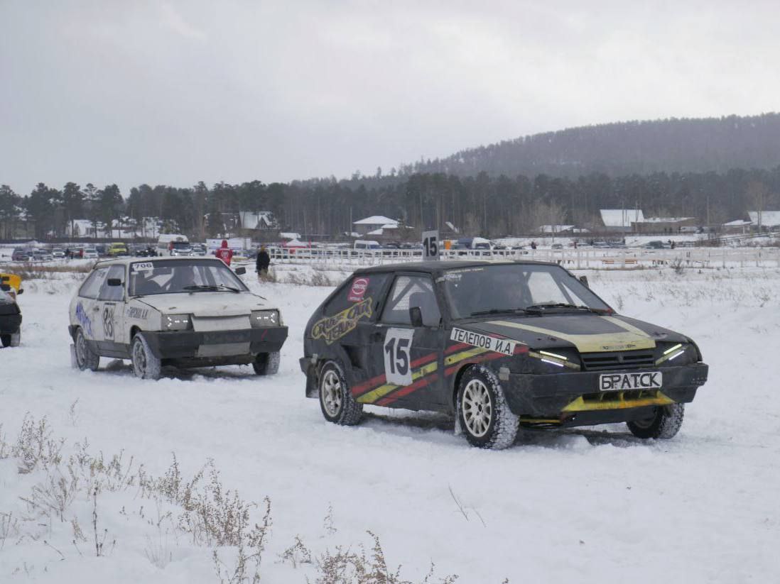 Рев моторов на ипподроме!. Сегодня на ипподроме состоялось открытие Чемпионата Республики по автомобильному кроссу! На старт вышли участники трех дивизионов: Рев моторов на ипподроме!. Сегодня на ипподроме состоялось открытие Чемпионата Республики по автомобильному кроссу! На старт вышли участники трех дивизионов: