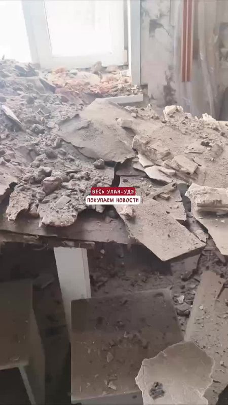 Небо в звездах обеспечил улан-удэнской семье рухнувший потолок