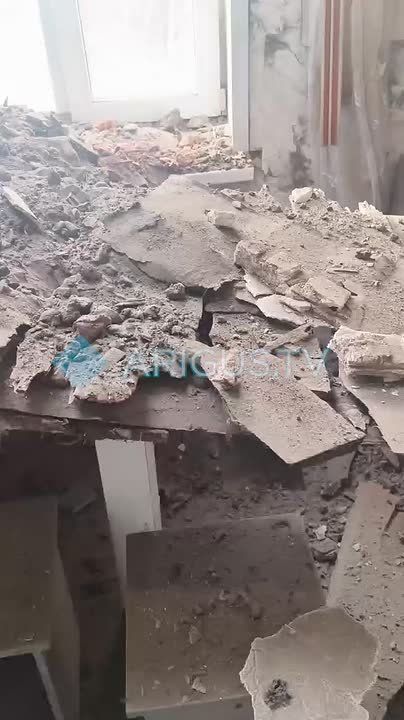 Потолок обвалился в квартире у улан-удэнцев