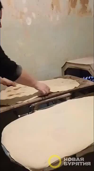 Готовим с Лаурой настоящий армянский лаваш