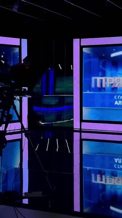 Делимся кадрами с подготовки новой студии ГТРК «Бурятия» к прямому эфиру с Главой Республики Алексеем Цыденовым!