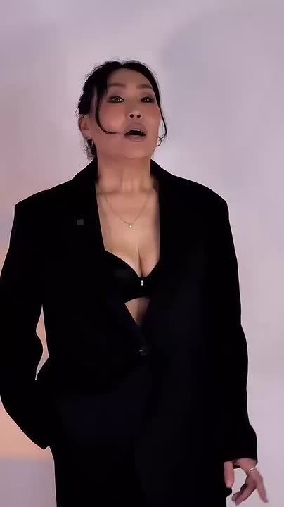 С чем носить пиджак?. 3 готовых образа на все случаи жизни от стилиста Анны Самеевой #стильбезграниц Следите за нашими новостями и задавайте вопросы стилисту Анне Самеевой уже сейчас в комментариях