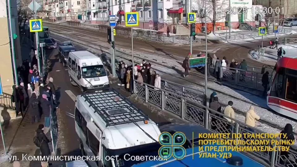 Водителей просят не ездить по улице Коммунистической