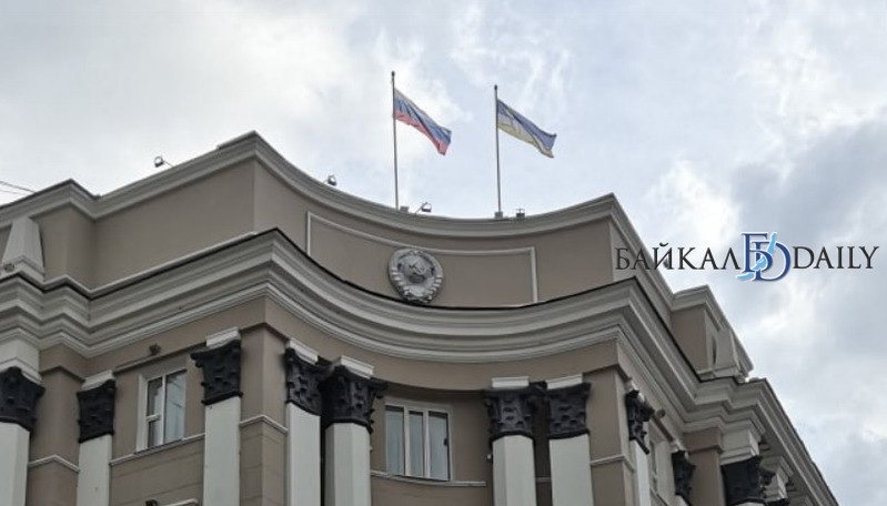 «Будет здорово». В рамках «часа заявлений» на сессии Народного Хурала депутат Леонид Белых призвал подробнее рассказывать жителям республики, на что уходят бюджетные деньги