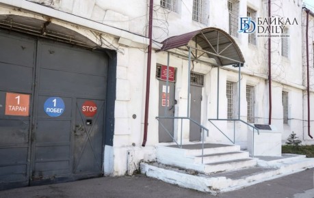 Экс-директору улан-удэнской школы №43 в очередной раз продлили срок содержания в СИЗО