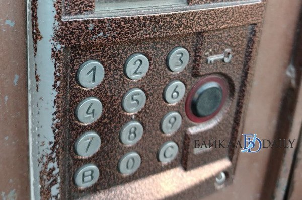 Улан-удэнец лишился почти 800 тысяч рублей после звонка о замене домофона