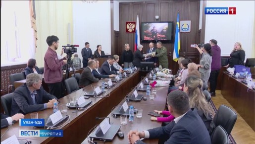 В Народном Хурале Бурятии состоялось торжественное вручение медали «За освобождение Курской области» посмертно родственникам героев