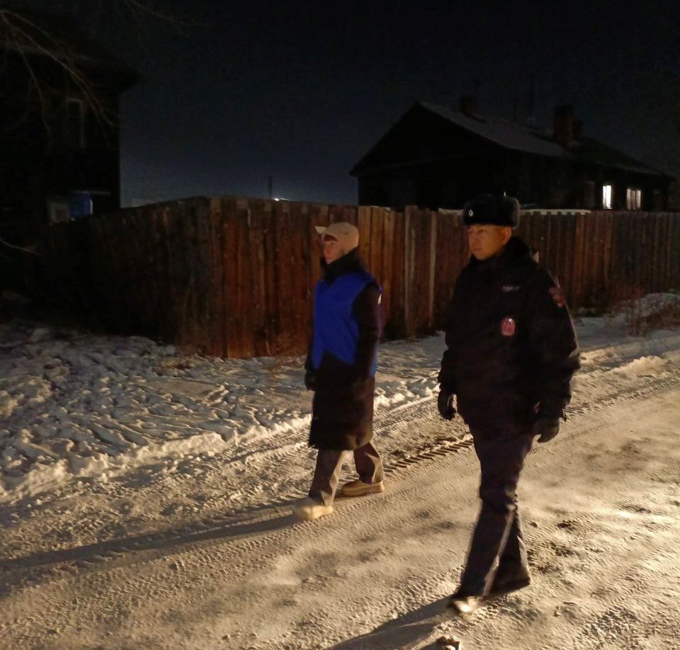 В Октябрьском районе столицы прошел совместный патруль ДНД, полиции и Общественного совета