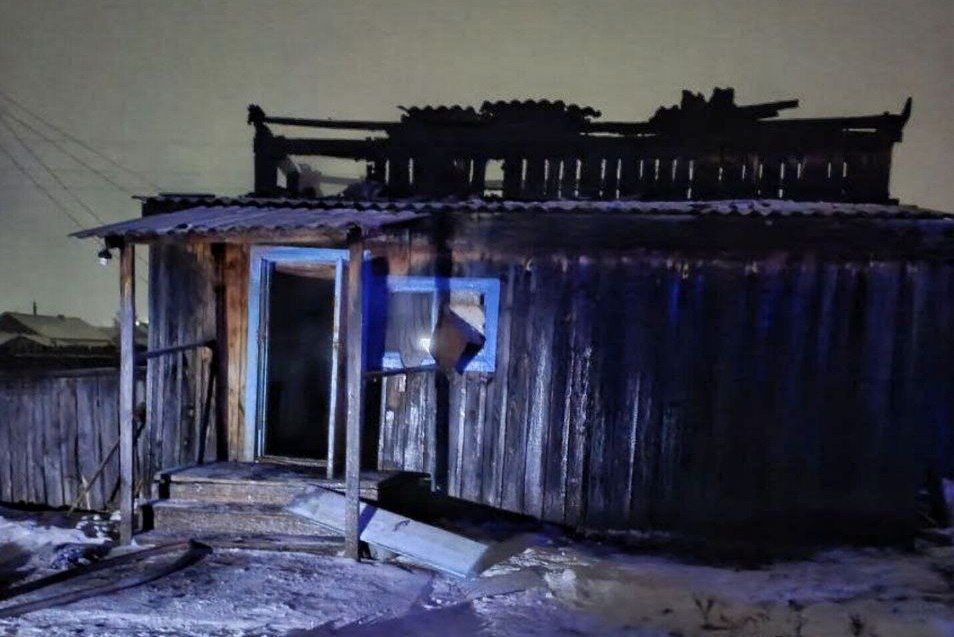 Мужчина погиб на пожаре в Кижингинском районе