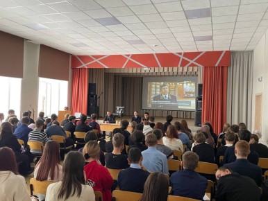 В Тарбагатайском районе школьники приняли участие в профориентационном мероприятии