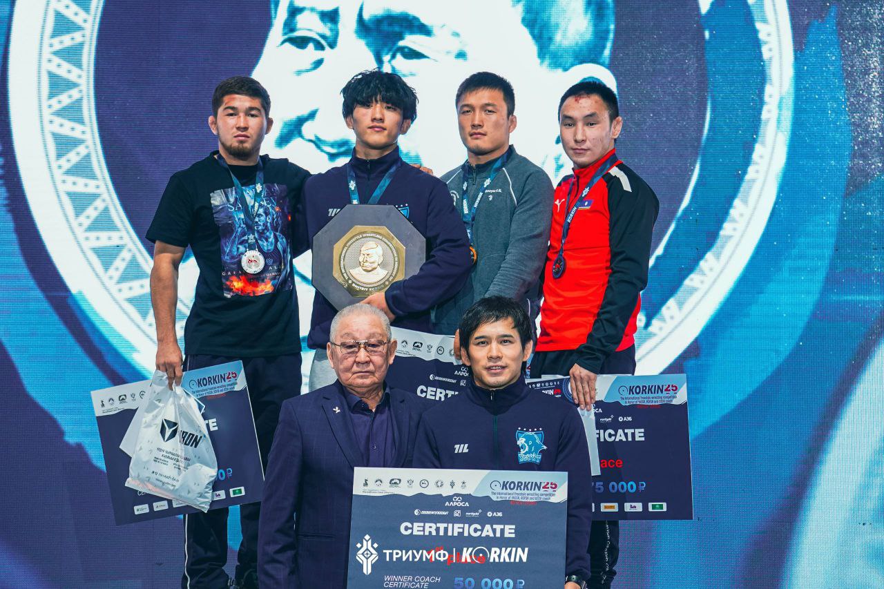 Борцы из Бурятии завоевали 7 медалей на международном турнире Борцы из Бурятии завоевали 7 медалей на международном турнире