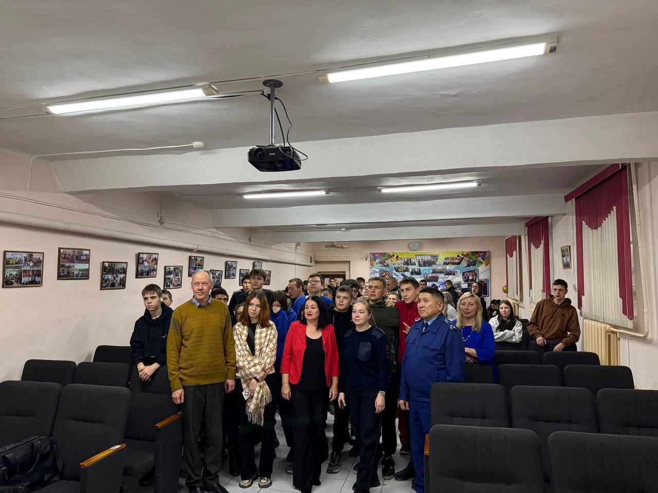 Прокуратура провела в учебных заведениях уроки правовой грамотности Прокуратура провела в учебных заведениях уроки правовой грамотности