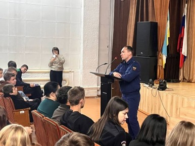 Прокуратура провела в учебных заведениях уроки правовой грамотности