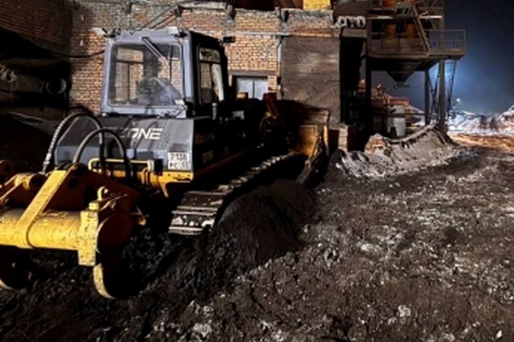 В Улан-Удэ бульдозер переехал своего машиниста