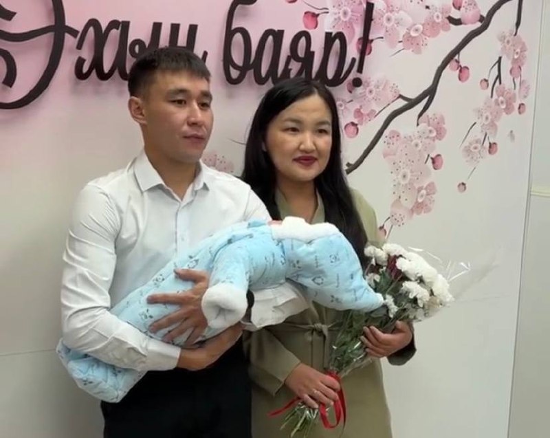 Врачи в Бурятии спасли килограммового малыша Врачи в Бурятии спасли килограммового малыша