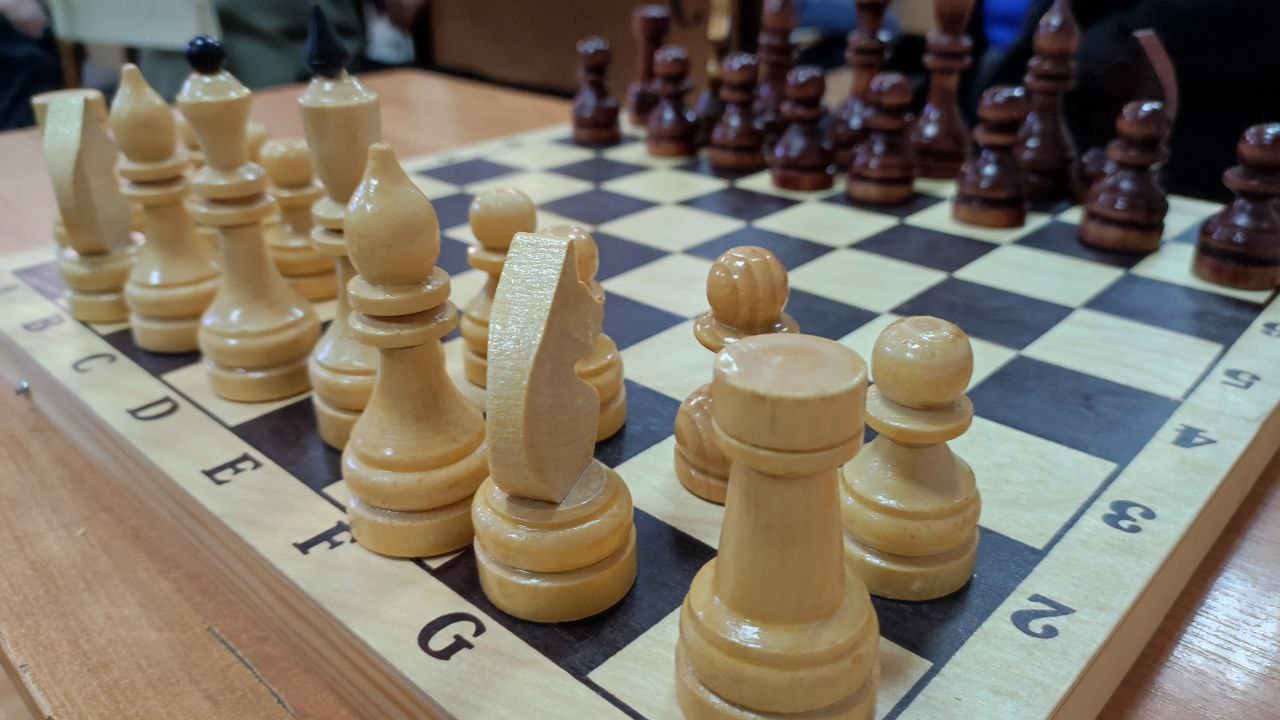 Эрдэм Хубукшанов стал самым молодым гроссмейстером Бурятии