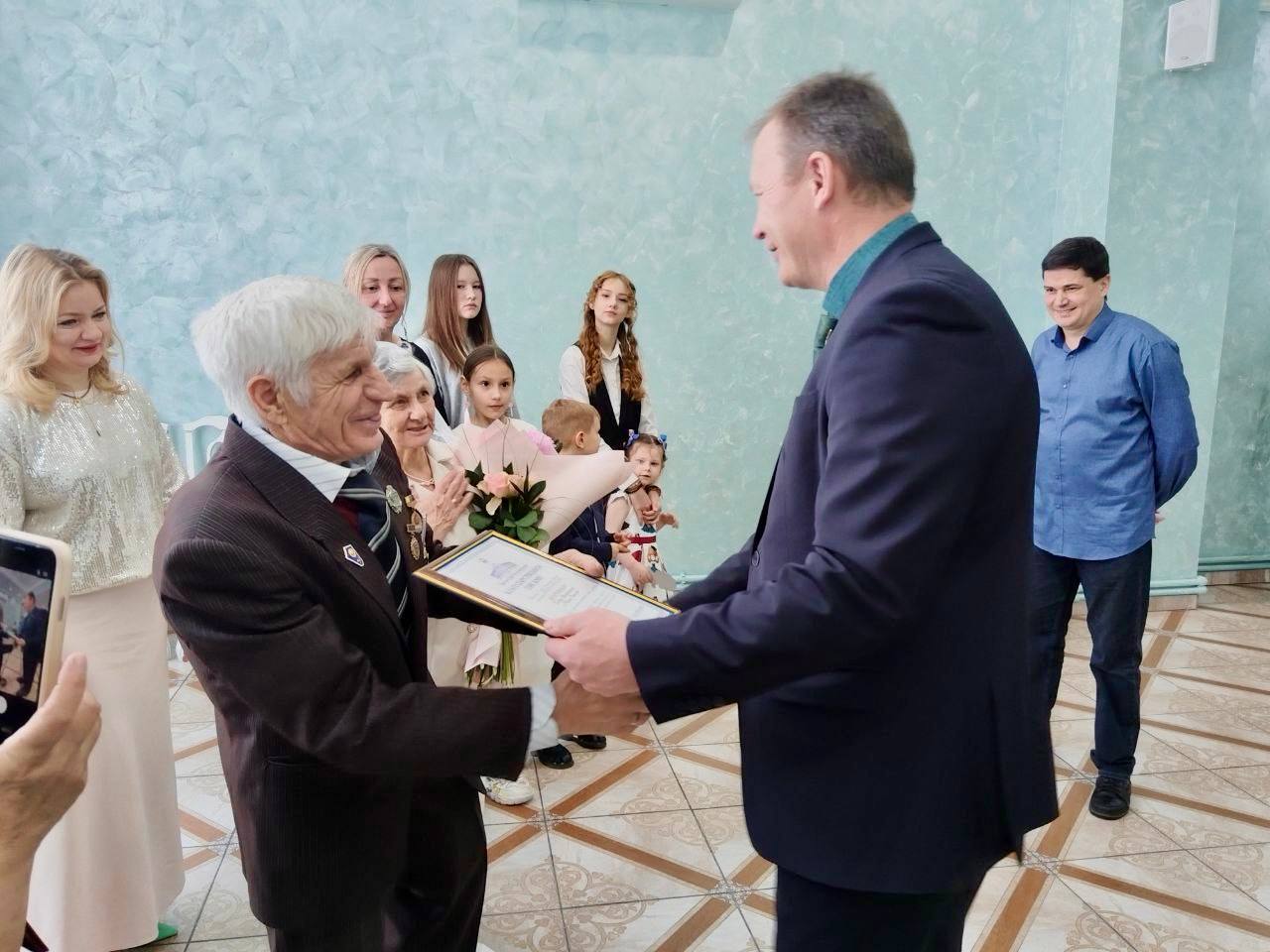 Сегодня золотой юбилей супружеской жизни отметила чета Заиграевых Сегодня золотой юбилей супружеской жизни отметила чета Заиграевых