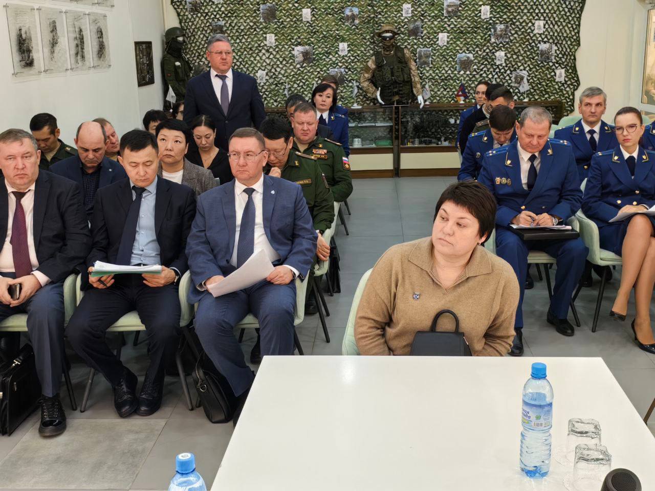 В Бурятии начальником управления Генпрокуратуры России по ДФО Андреем Мондохоновым проведен личный прием членов семей участников специальной военной операции В Бурятии начальником управления Генпрокуратуры России по ДФО Андреем Мондохоновым проведен личный прием членов семей участников специальной военной операции