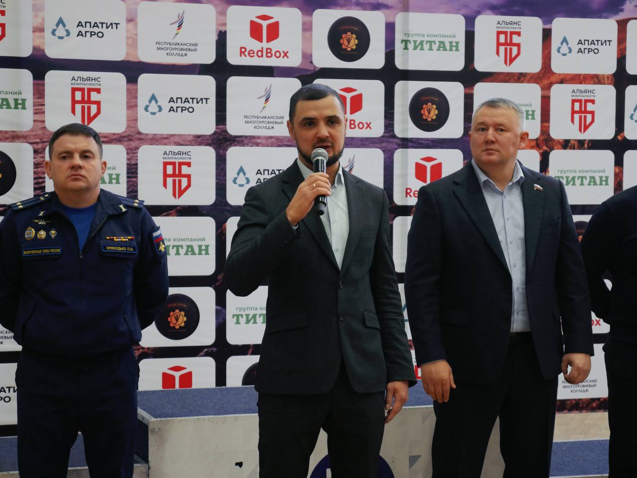 Открытие Кубка Республики Бурятия по смешанным боевым единоборствам «ММА»! Открытие Кубка Республики Бурятия по смешанным боевым единоборствам «ММА»!