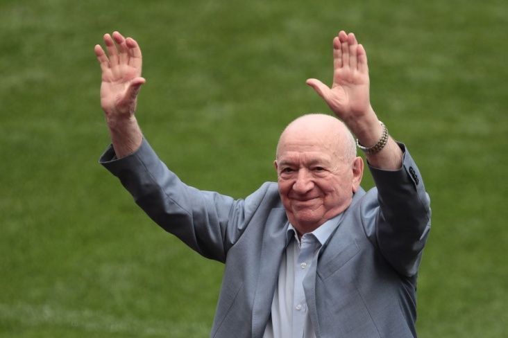 Умер легендарный футболист СССР и лучший бомбардир в истории «Спартака» Никита Симонян, сообщает Матч ТВ