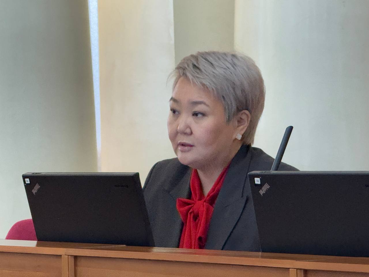 Первый заместитель министра строительства и модернизации ЖКХ республики Дмитрий Кобунов озвучил изменения, вносимые Главой Бурятии, которые касаются жилых помещений маневренного фонда Первый заместитель министра строительства и модернизации ЖКХ республики Дмитрий Кобунов озвучил изменения, вносимые Главой Бурятии, которые касаются жилых помещений маневренного фонда