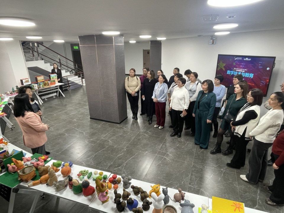 Педагоги Бурятии обменялись опытом с коллегами Монголии и Внутренней Монголии Китая