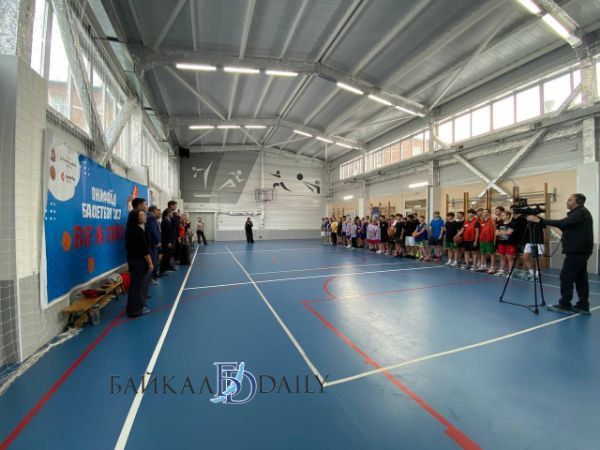 В Улан-Удэ начали развивать юнифайд-спорт - соревнования, где за одну команду вместе выступают люди с особенностями развития и спортсмены без нарушений