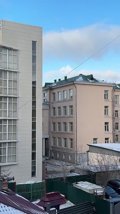 Агентство ГО и ЧС просит жителей сохранять спокойствие