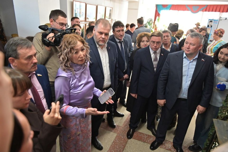 Активисты Бурятии направили на поддержку СВО почти 200 миллионов рублей