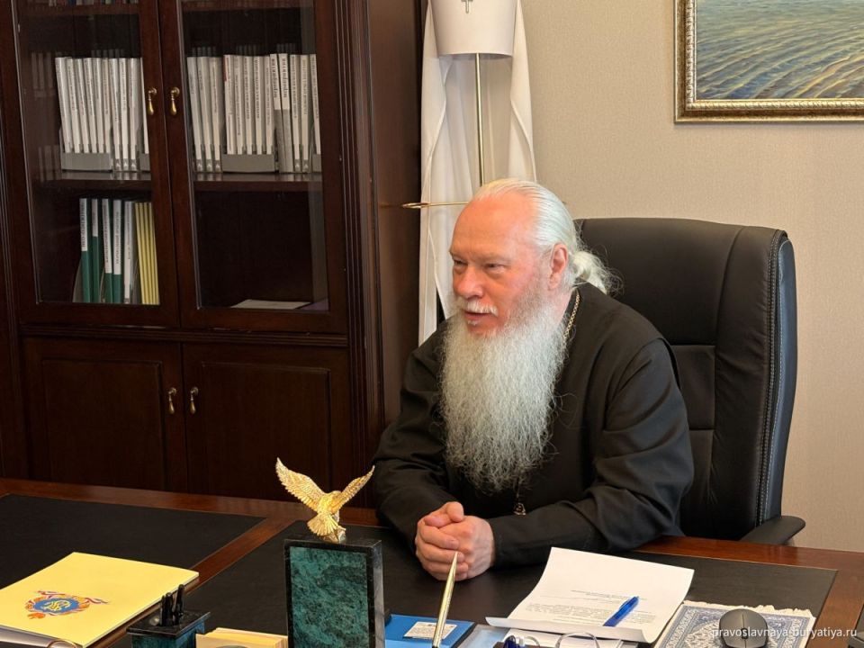 О чем митрополит Иосиф договорился с начальником Управления спецсвязи Бурятии?