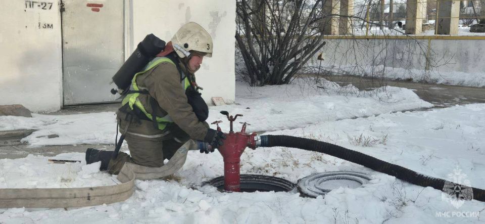 В Бурятии за сутки:. Огнеборцы реагировали на 9 пожаров