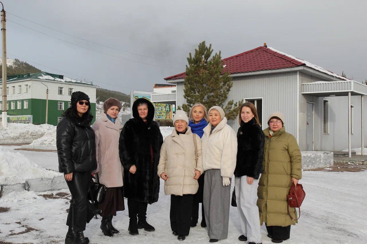 «Вкус заботы» – под таким названием дан старт Всероссийской акции Женского движения «Единой России», приуроченный ко Дню матери «Вкус заботы» – под таким названием дан старт Всероссийской акции Женского движения «Единой России», приуроченный ко Дню матери