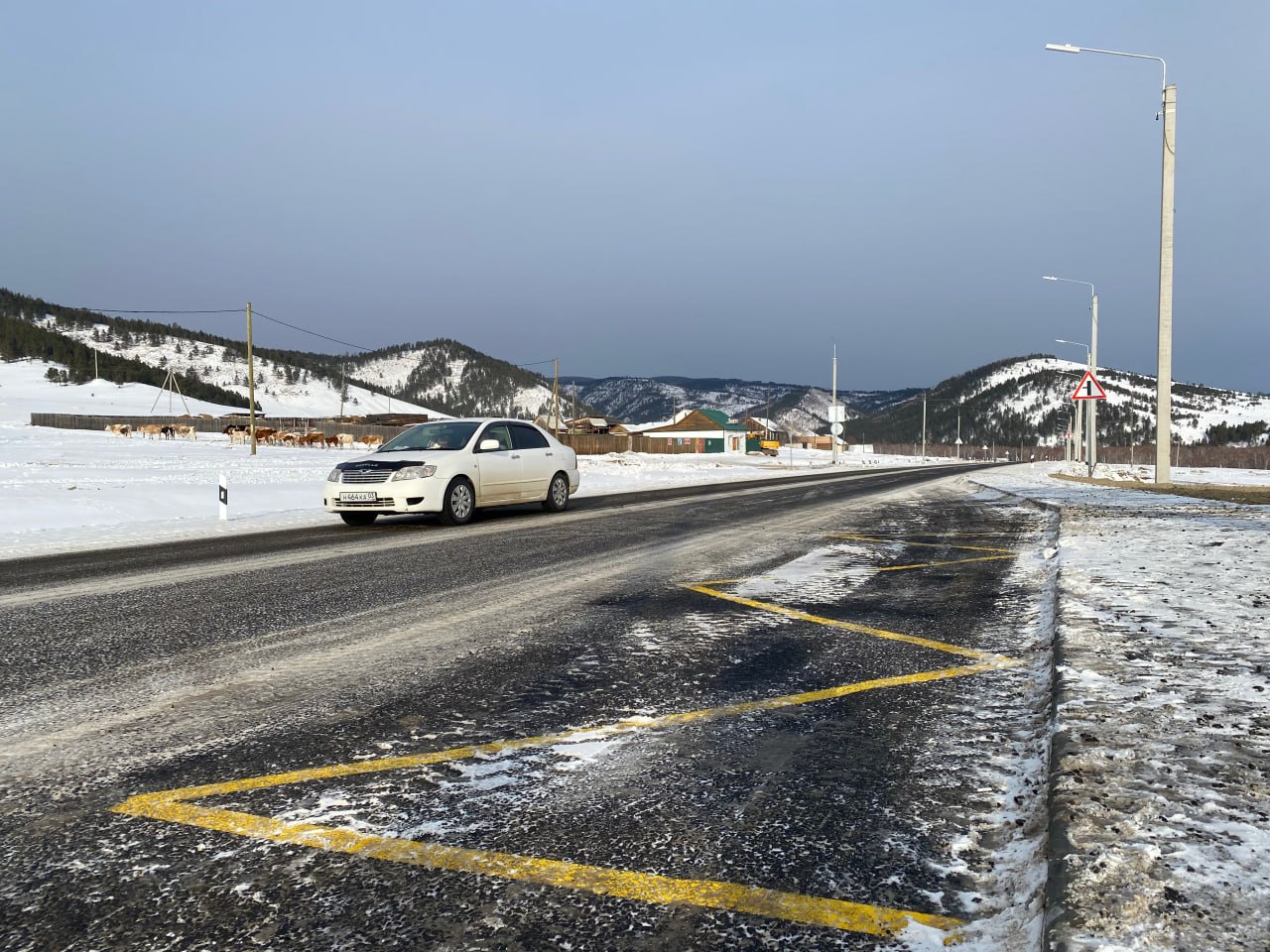 В Бичурском районе Бурятии открыли обновлённый участок дороги протяжённостью 17 километров В Бичурском районе Бурятии открыли обновлённый участок дороги протяжённостью 17 километров