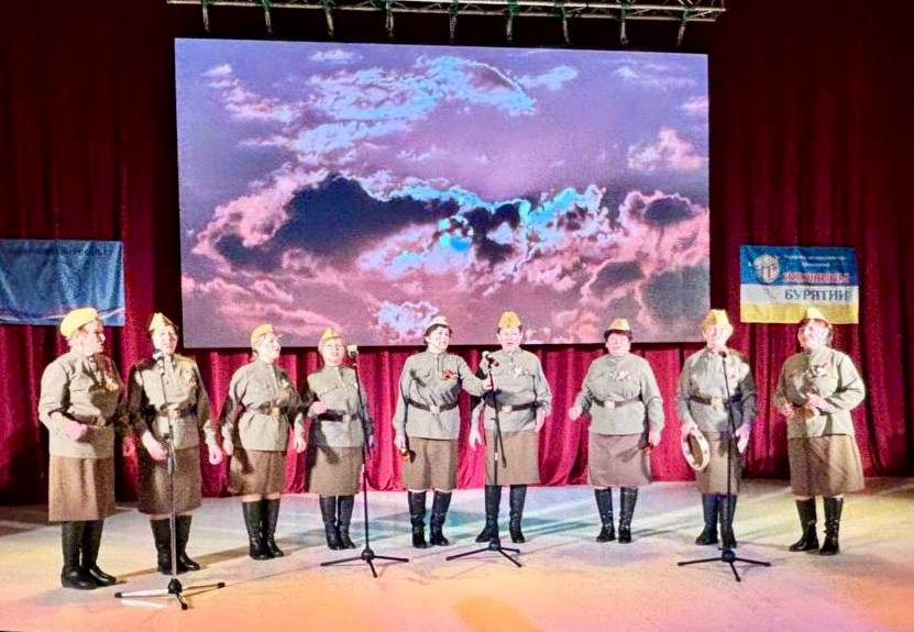 В преддверии самого тёплого международного праздника Дня матери в Городском Дворце детского (юношеского) творчества прошел в рамках реализации проекта «Трудовые подвиги женщин проекта» фестиваль военной песни и танца «Это... В преддверии самого тёплого международного праздника Дня матери в Городском Дворце детского (юношеского) творчества прошел в рамках реализации проекта «Трудовые подвиги женщин проекта» фестиваль военной песни и танца «Это...