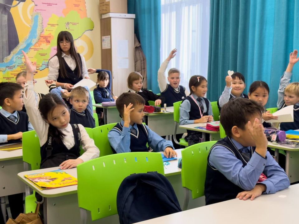 В Бурятии за год 19 педагогов начали работать в районах благодаря программе «Земский учитель»