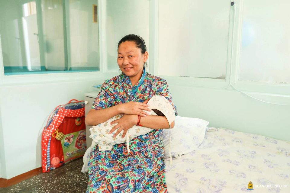 Игорь Шутенков: Дорогие мамы, бабушки, от всей души поздравляю вас с Днём матери!