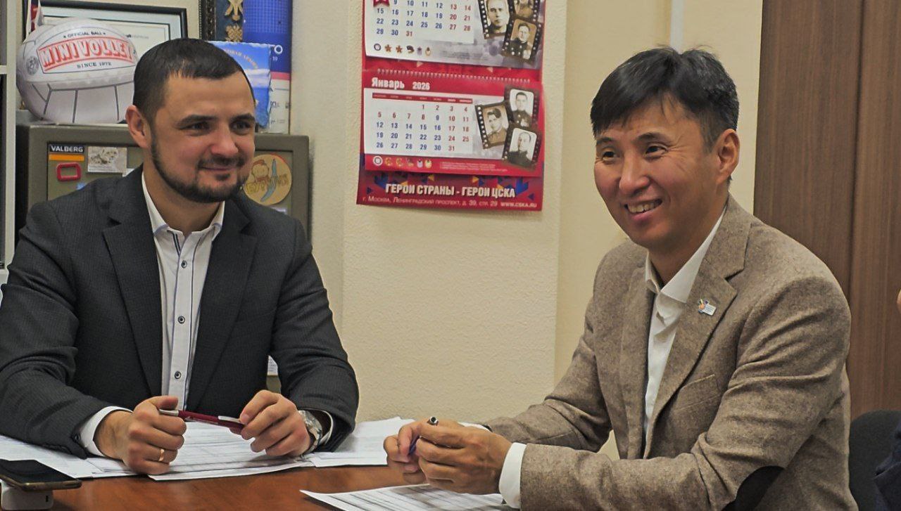 Сегодня провели важное рабочее совещание с Российской федерацией стрельбы из лука