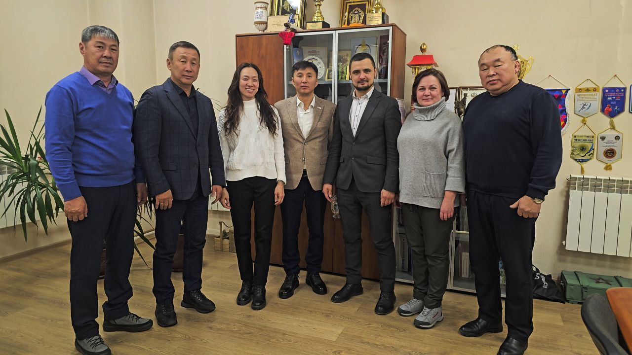 Сегодня провели важное рабочее совещание с Российской федерацией стрельбы из лука Сегодня провели важное рабочее совещание с Российской федерацией стрельбы из лука